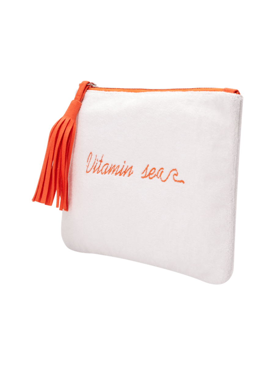 Necessaire Atoalhada Frase Bordada Branco — foto 4