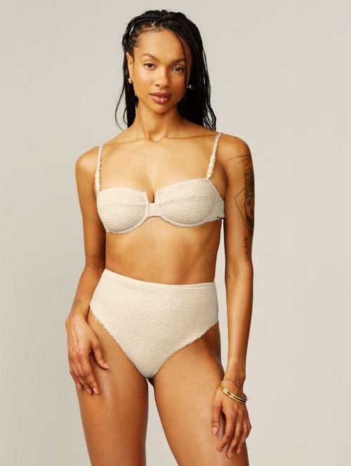 Calcinha Biquíni Hot Pants Off White Vanilla
